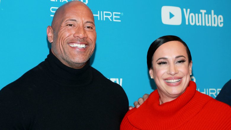 Des choses étranges sur la relation entre The Rock et Lauren Hashian