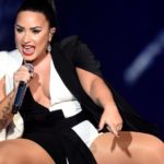 La photo bikini inédite de Demi Lovato est associée à un message épique