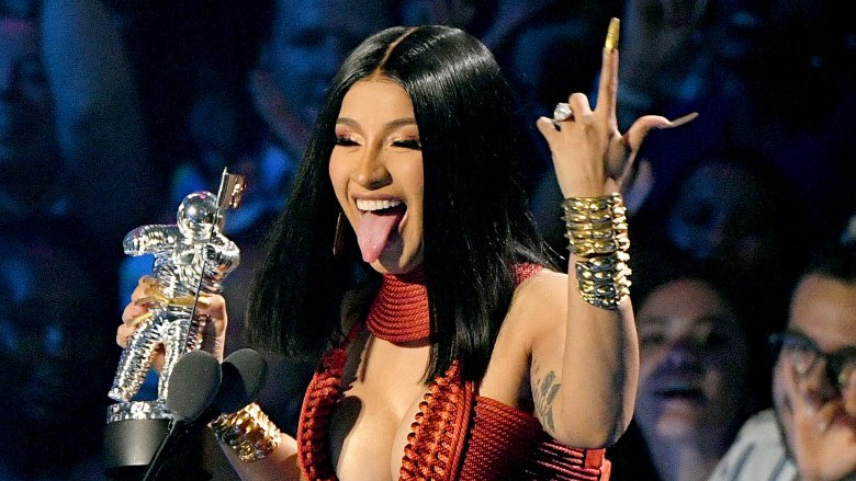 MTV VMAs 2019: Cardi B prononce un discours hilarant en acceptant le prix du meilleur vidéoclip Hip Hop