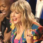 Taylor Swift remporte le titre de Vidéo de l’année 2019 VMA, prononce un discours percutant