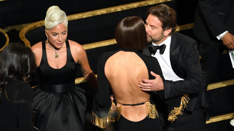 Irina Shayk et Lady Gaga et Bradley Cooper