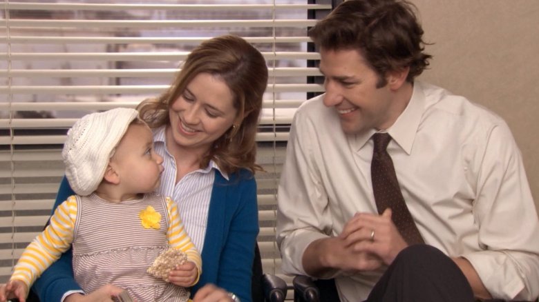 Jenna Fischer, John Krasinski, Mia Cavolic au bureau