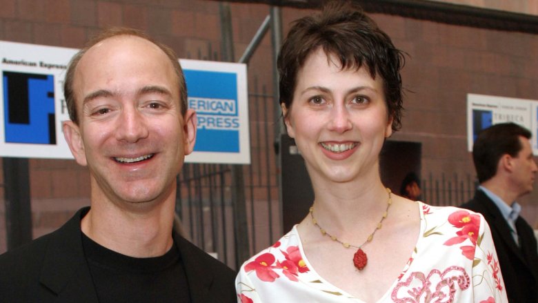 Jeff Bezos, MacKenzie Bezos