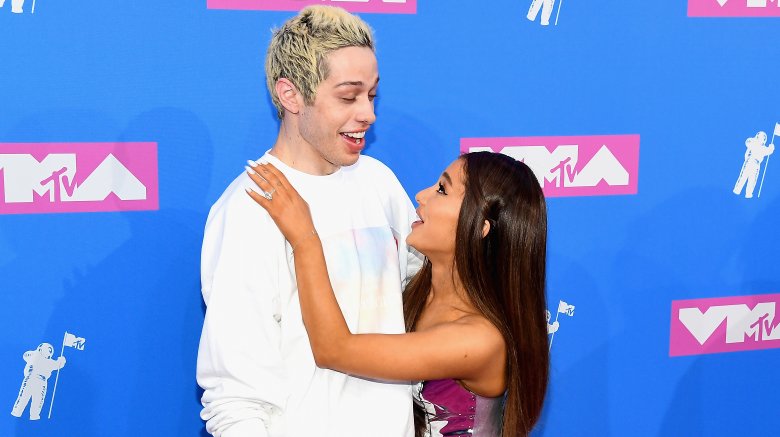 Pete Davidson et Ariana Grande aux VMA 2018