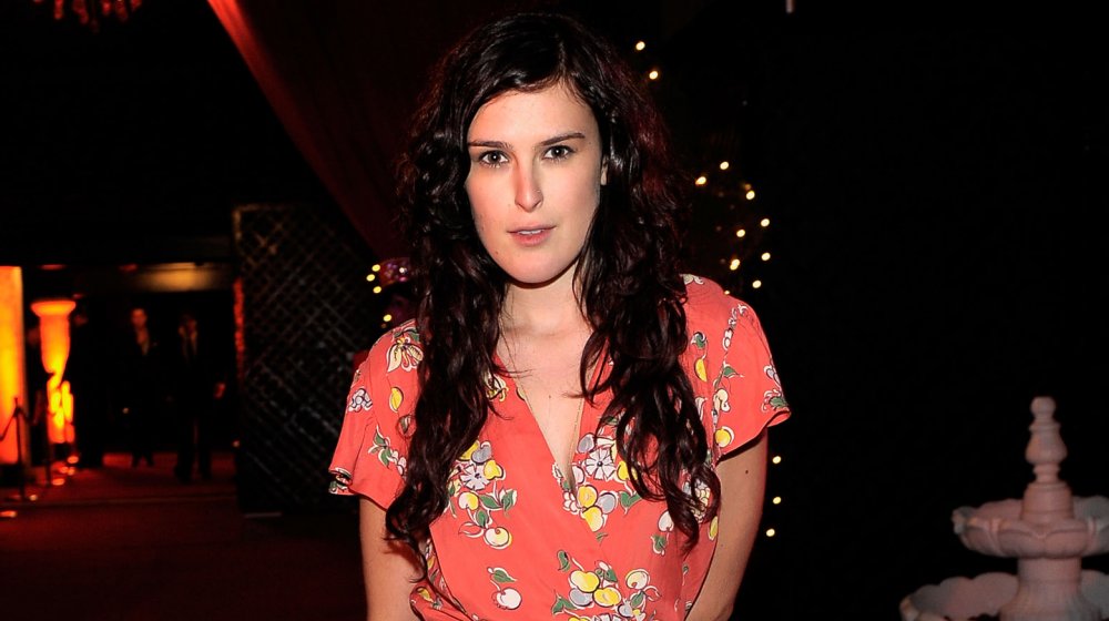 Rumer Willis aux longs cheveux bruns