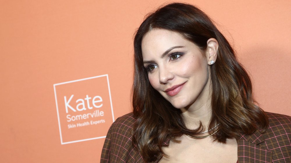 Katharine McPhee assiste à la fête du 15e anniversaire de la clinique Kate Somerville à la clinique Kate Somerville