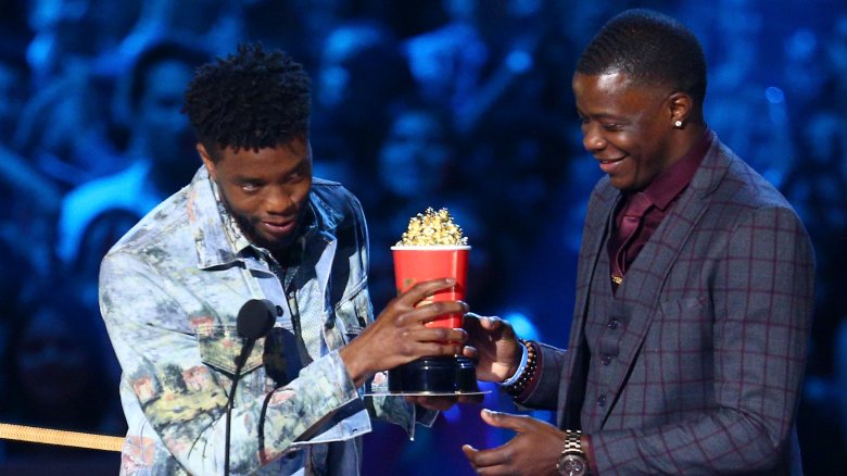 James Shaw, Jr. et Chadwick Boseman