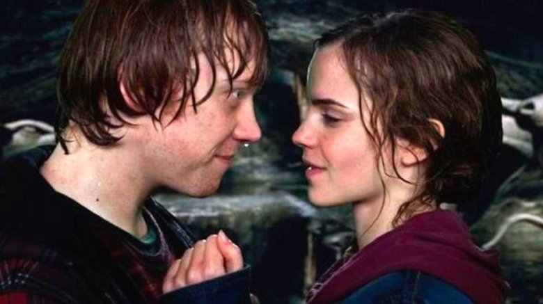 Rupert Grint, Emma Watson dans Harry Potter et les reliques de la mort, partie 2