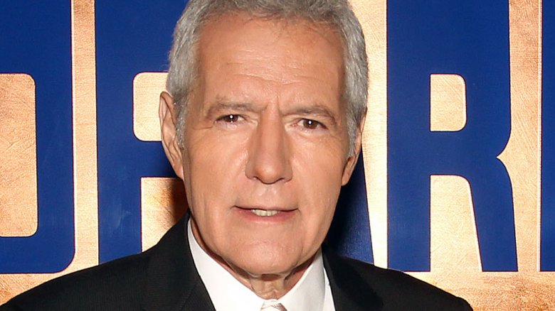 Péril! hôte Alex Trebek