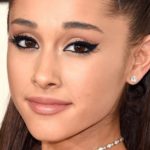 Ariana Grande brise le silence sur la scission de Pete Davidson