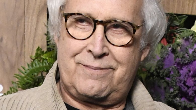 Chevy Chase devient de plus en plus ombragé