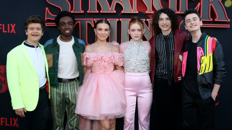 Jusqu’où le casting de Stranger Things est allé à l’école