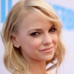 La raison pour laquelle Anna Faris a gardé son engagement secret