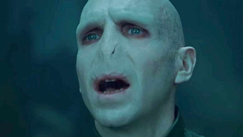 Ralph Fiennes en tant que Lord Voldemort