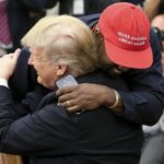 Les célébrités réagissent à la rencontre de Kanye avec Trump