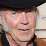 Neil Young confirme son mariage avec l’actrice Daryl Hannah