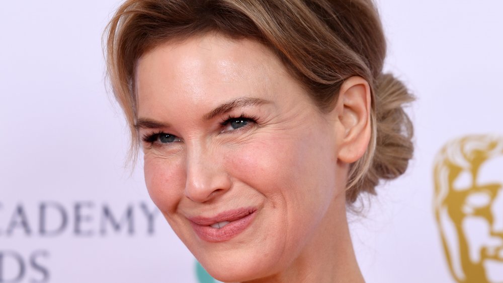 Renee Zellweger sort-elle avec quelqu’un?