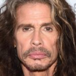 Steven Tyler a adopté une adolescente et l’a mise enceinte