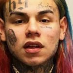 Tekashi 6ix9ine envoie un cadeau de luxe à sa petite amie derrière les barreaux