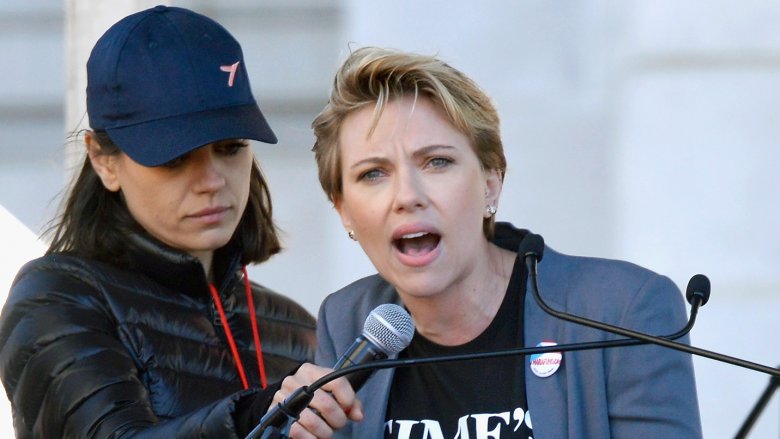 Mila Kunas et Scarlett Johansson à la Marche des femmes 2018