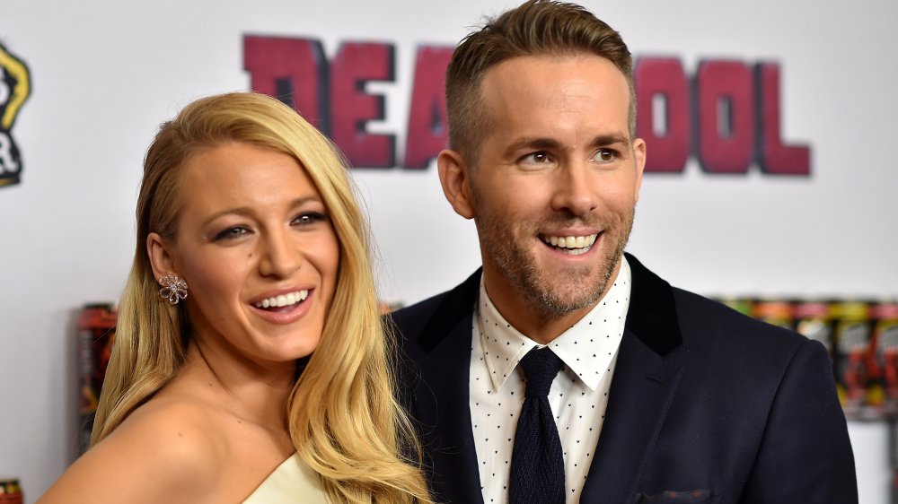 Les acteurs Blake Lively (L) et Ryan Reynolds assistent à l