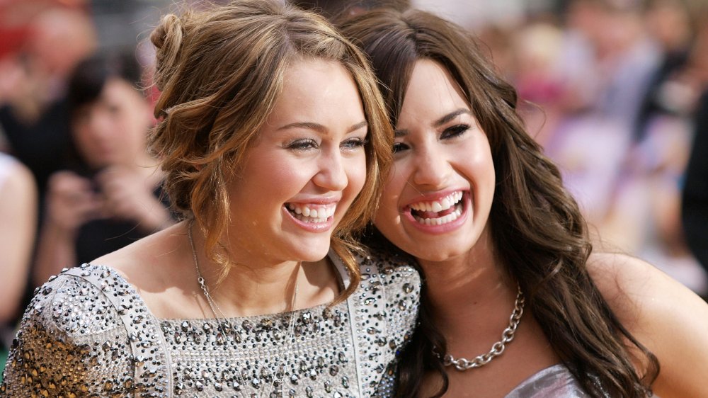 Miley Cyrus, Demi Lovato