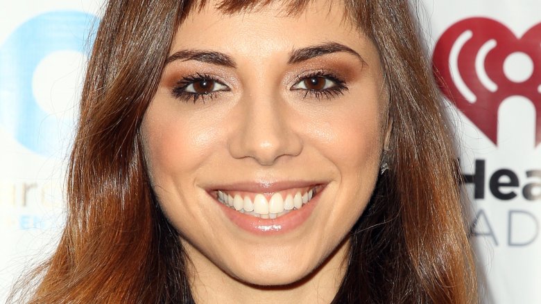 Christina Perri accueille son premier enfant avec son mari Paul Costabile