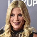 Comment Tori Spelling a dépensé tout son héritage