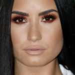 Demi Lovato claque Time, qualifie les rédacteurs en chef d’hypocrites