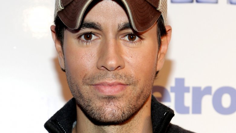 Enrique Iglesias publie la première photo de l’un de ses jumeaux nouveau-nés