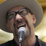 Le chanteur des Smithereens Pat DiNizio est mort à 62 ans