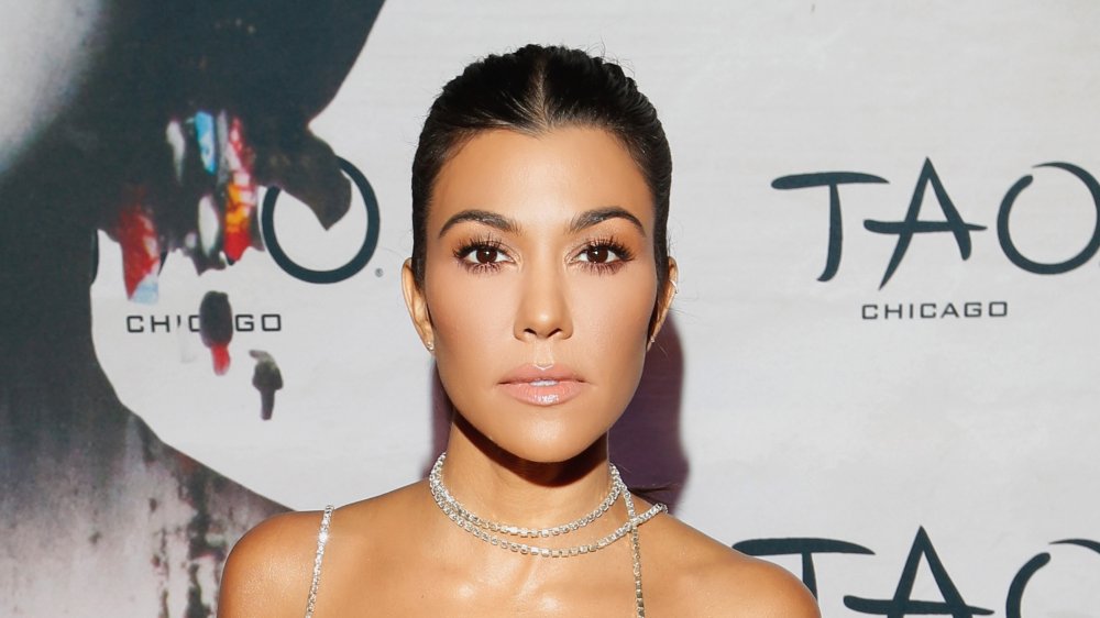 Le mouvement parental Kourtney Kardashian refuse de s’excuser pour