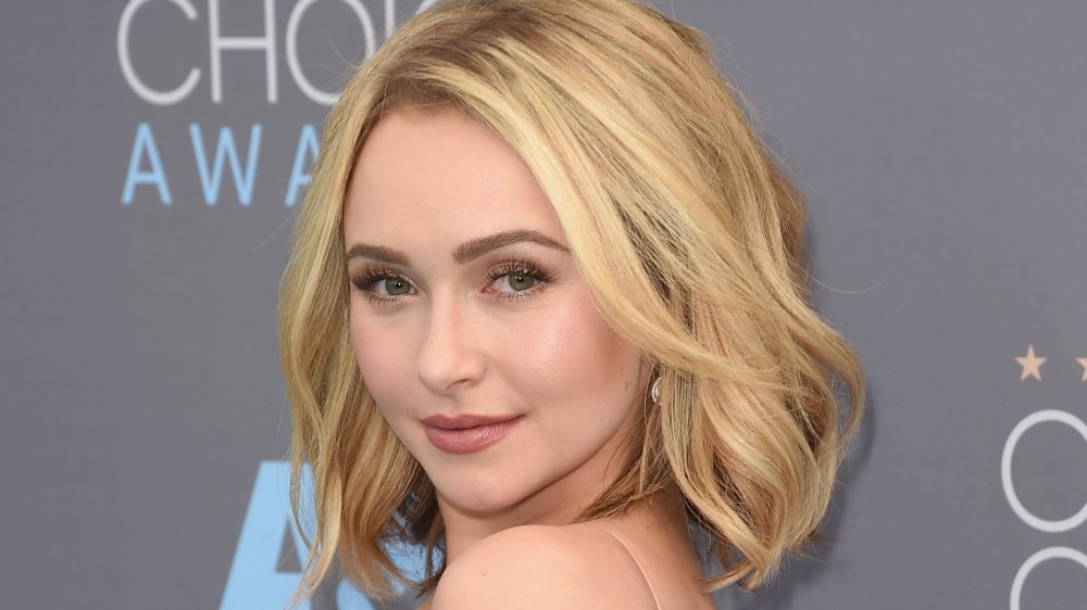 L'actrice Hayden Panettiere assiste à la 21e édition du Critics 'Choice Awards