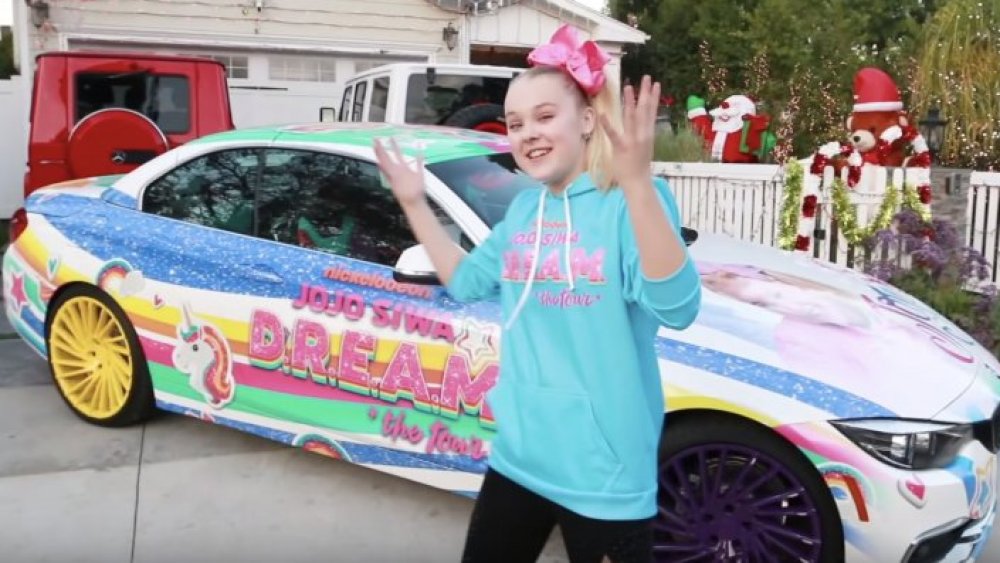 JoJo siwa car 