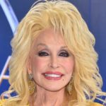 Les chansons à succès que vous ne saviez pas que Dolly Parton a écrites