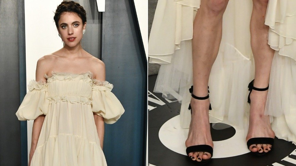 Margaret Qualley / pieds