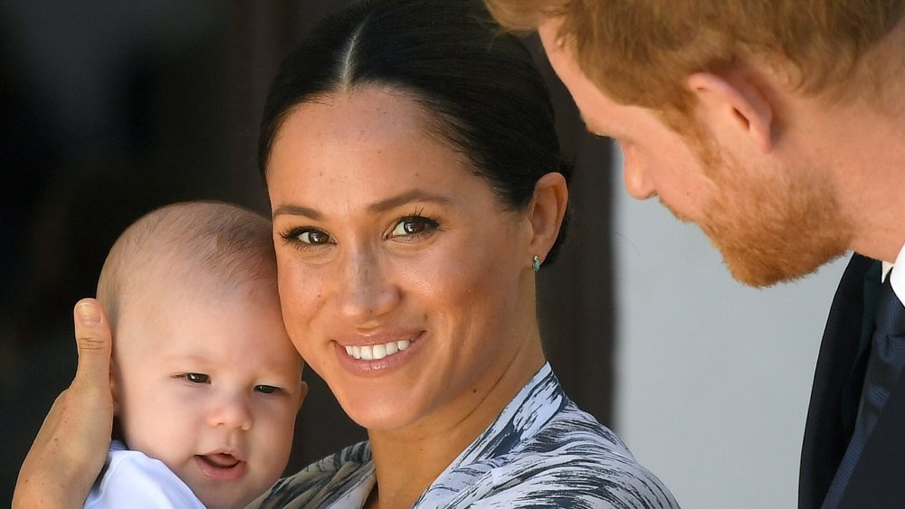 Bébé Archie ressemble à son père royal, le prince Harry