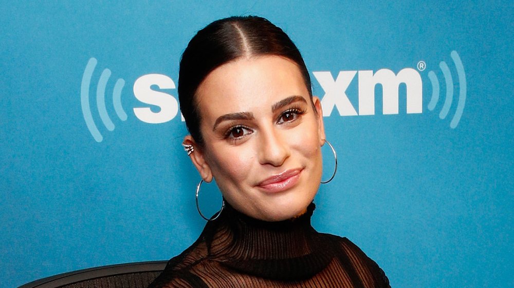 Lea Michele souriant à la caméra