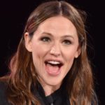 La vraie raison pour laquelle Jennifer Garner emmène son chat se promener dans une poussette