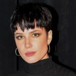 Les relations de Halsey deviennent de plus en plus étranges