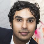 Voici comment Kunal Nayyar a réagi lorsqu’il a rencontré la reine Elizabeth