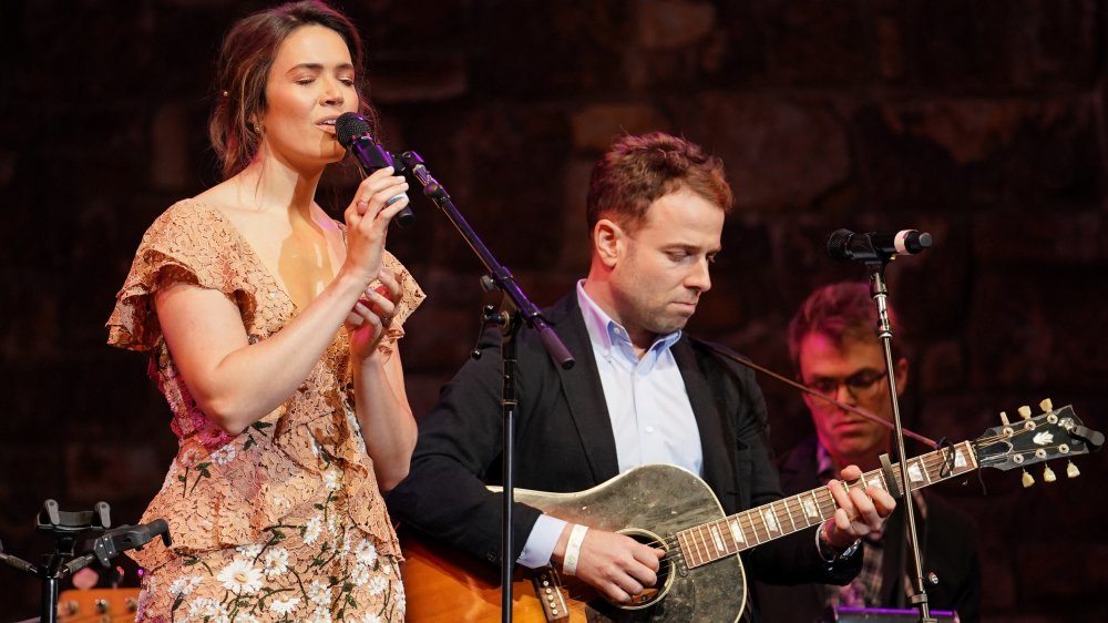 Mandy Moore et Taylor Goldsmith