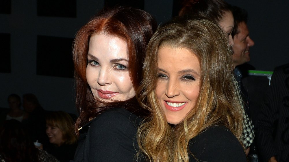 À l’intérieur de la relation de Lisa Marie Presley et Priscilla Presley aujourd’hui