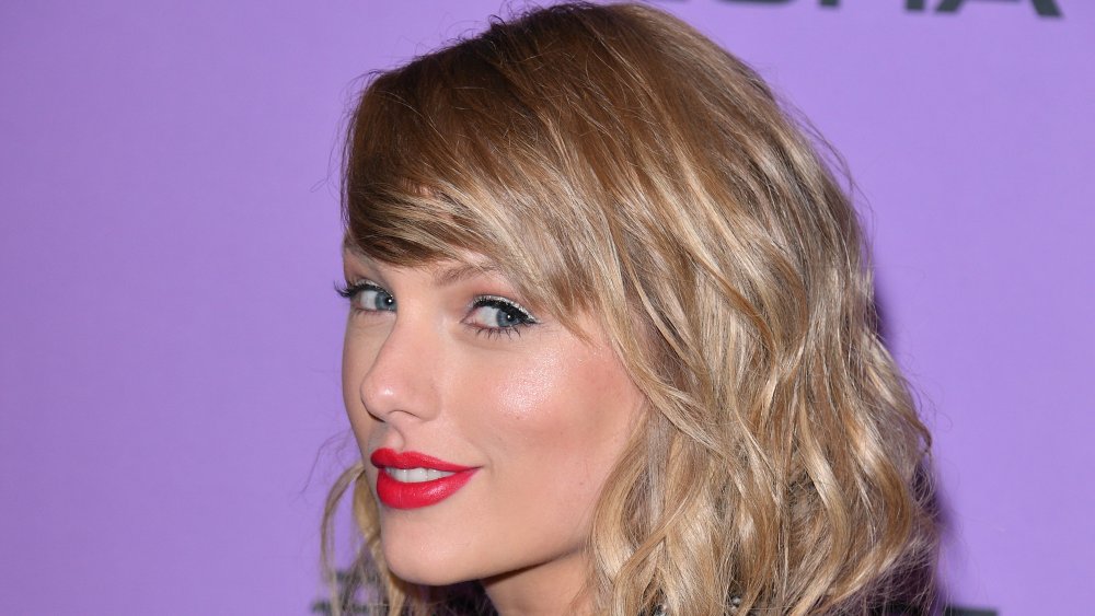 La vraie raison pour laquelle Taylor Swift sort un nouvel album surprise