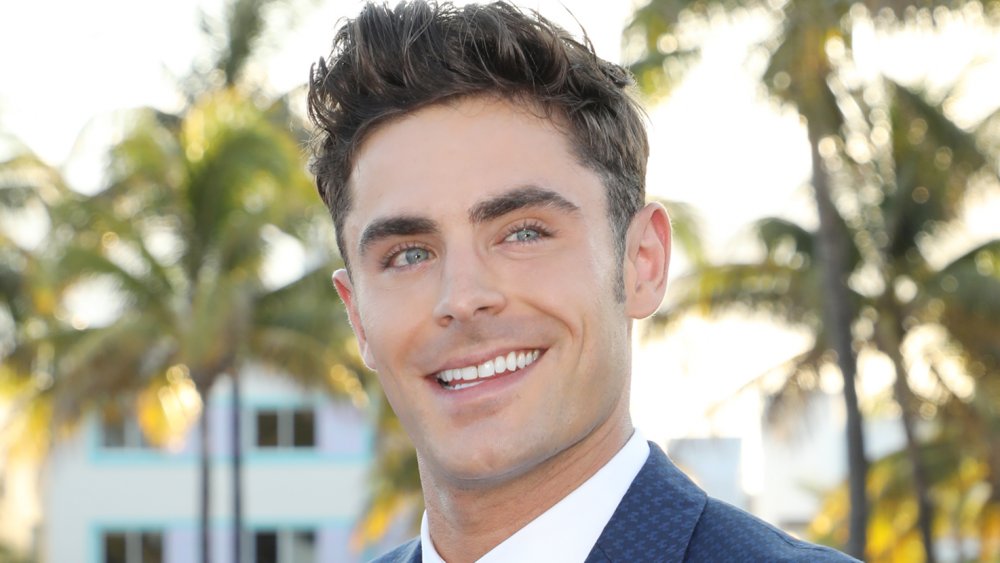 Les fans réagissent à la transformation du père de Zac Efron