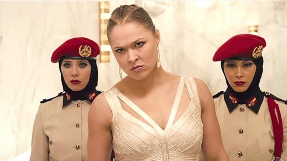 Still de Ronda Rousey dans Furious 7