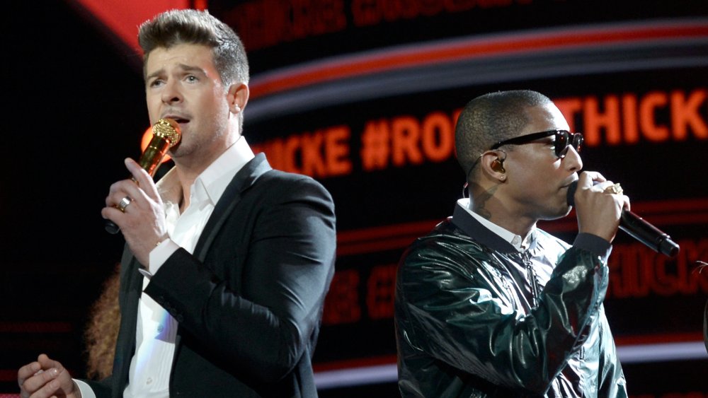 Robin Thicke avec Pharrell Williams