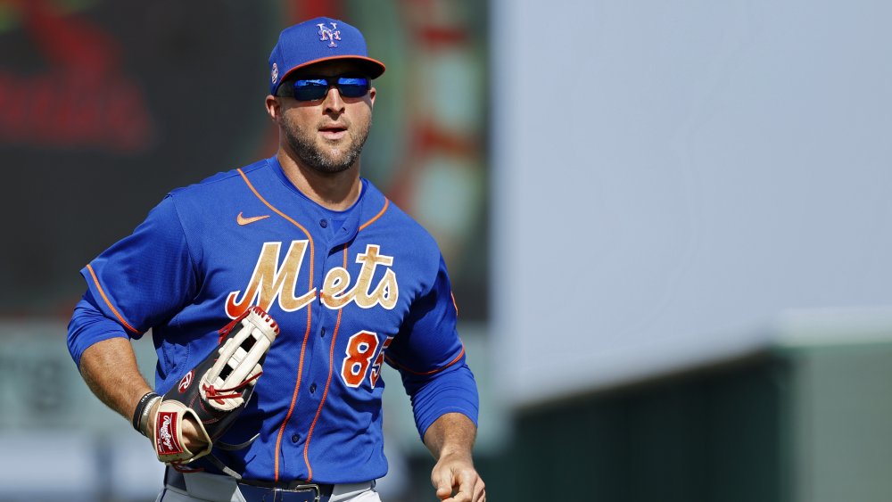 Tim Tebow jouant au baseball pour les Mets de New York