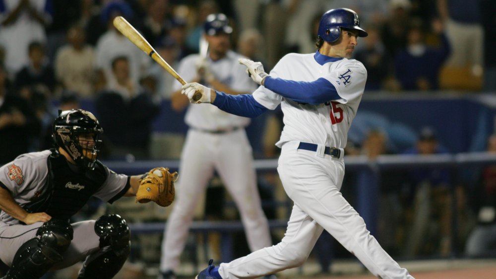 Shawn Green jouant au baseball