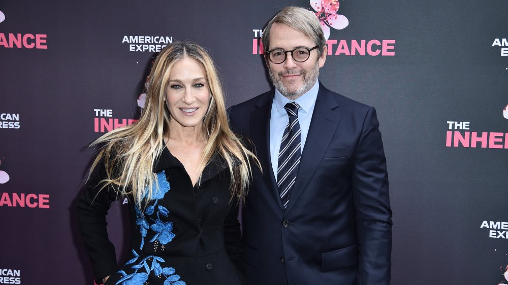 Sarah Jessica Parker et son mari Matthew Broderick lors d’une première au cinéma